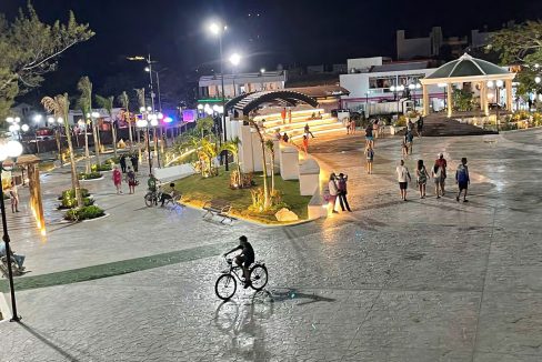 luxury condos Puerto Morelos, beachfront property Riviera Maya, Mexico real estate investment, vacation rental income Mexico, Quintana Roo condos for sale, high ROI-19